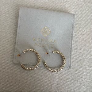 Kendra Scott Maggie Gold Hoop Earrings